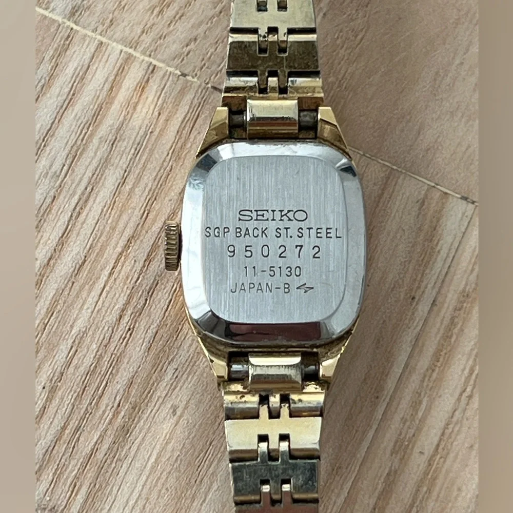 Seiko Gold Plated Vintage Mechanical Ladies Watch Gold Case Bracelet Dial